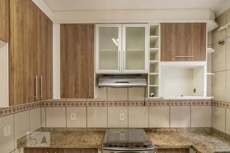 Casa à venda com 134m², 2 quartos e 3 vagas Casa à venda com 134m², 2 quartos e 3 vagasCozinha