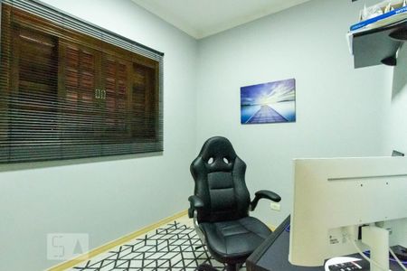 Casa à venda com 198m², 3 quartos e 2 vagas Casa à venda com 198m², 3 quartos e 2 vagasQuarto 2