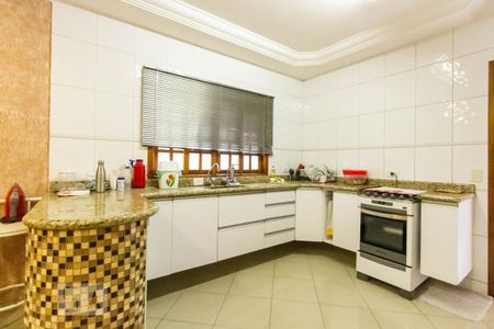 Casa à venda com 198m², 3 quartos e 2 vagas Casa à venda com 198m², 3 quartos e 2 vagasCozinha