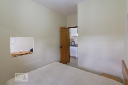 Quarto de apartamento à venda com 1 quarto, 30m² em Lago Norte, Brasília