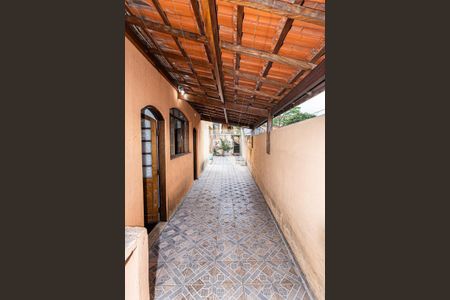 Casa à venda com 360m², 3 quartos e 8 vagas Casa à venda com 360m², 3 quartos e 8 vagasQuintal