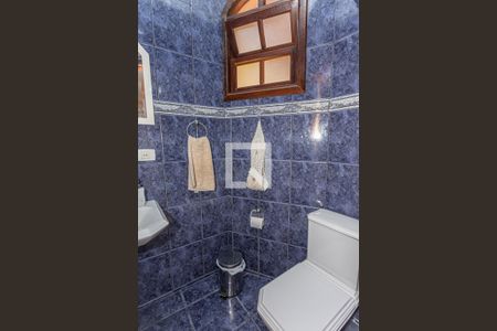 Casa à venda com 360m², 3 quartos e 8 vagas Casa à venda com 360m², 3 quartos e 8 vagasLavabo