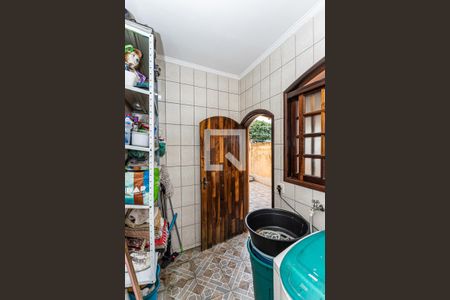 Casa à venda com 360m², 3 quartos e 8 vagas Casa à venda com 360m², 3 quartos e 8 vagasÁrea de Serviço