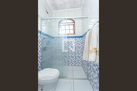 Casa à venda com 360m², 3 quartos e 8 vagas Casa à venda com 360m², 3 quartos e 8 vagasBanheiro suite 1