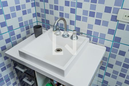 Casa à venda com 360m², 3 quartos e 8 vagas Casa à venda com 360m², 3 quartos e 8 vagasBanheiro suite 1