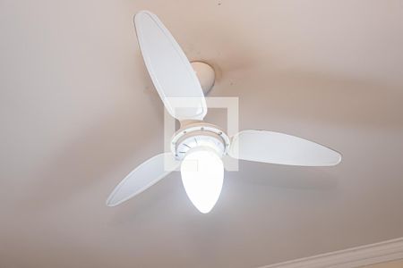 Casa à venda com 360m², 3 quartos e 8 vagas Casa à venda com 360m², 3 quartos e 8 vagasDetalhe Suíte 1