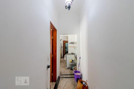 Corredor 2 de casa à venda com 2 quartos, 300m² em Cambuci, São Paulo