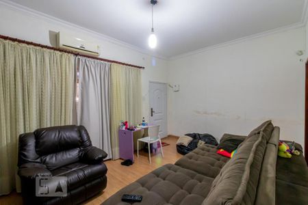 Sala  de casa à venda com 2 quartos, 300m² em Cambuci, São Paulo