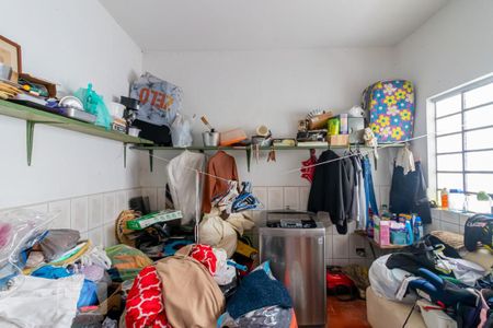 Casa à venda com 300m², 2 quartos e 4 vagasQuarto de Serviço