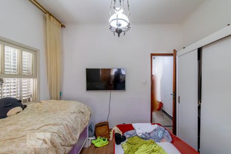 Casa à venda com 300m², 2 quartos e 4 vagasQuarto 2