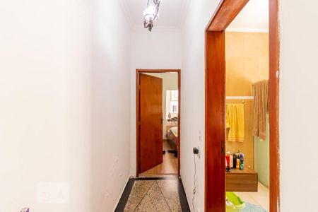 Casa à venda com 300m², 2 quartos e 4 vagasCorredor 2