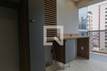 Apartamento para alugar com 74m², 1 quarto e 1 vagaVaranda