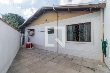 Casa à venda com 102m², 2 quartos e 1 vaga Casa à venda com 102m², 2 quartos e 1 vagaQuintal