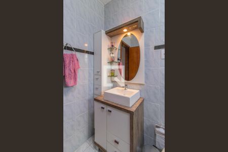 Casa à venda com 102m², 2 quartos e 1 vaga Casa à venda com 102m², 2 quartos e 1 vagaBanheiro