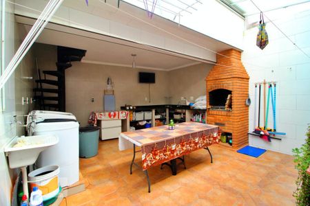 Casa à venda com 255m², 4 quartos e 5 vagasÁrea de Serviço / Espaço Gourmet