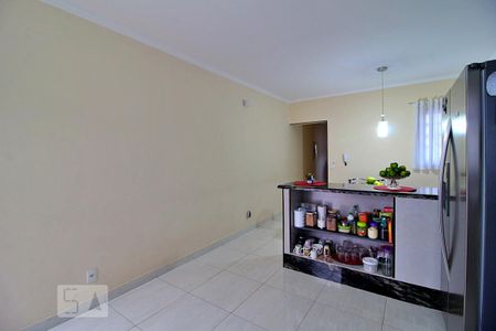 Casa à venda com 255m², 4 quartos e 5 vagasCozinha