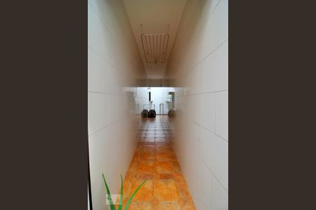 Casa à venda com 255m², 4 quartos e 5 vagasCorrredor