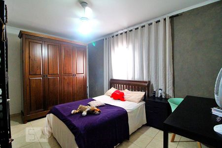 Casa à venda com 255m², 4 quartos e 5 vagasQuarto 3