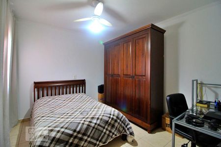 Casa à venda com 255m², 4 quartos e 5 vagasQuarto 2