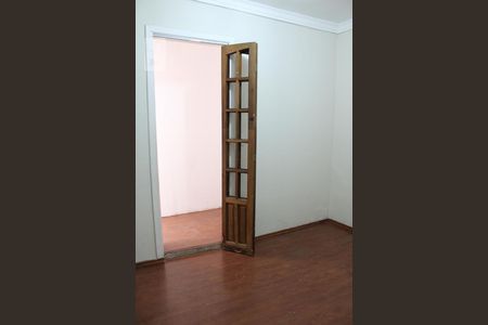 Casa à venda com 50m², 2 quartos e sem vagaSala