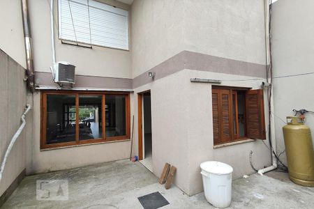 Casa à venda com 160m², 2 quartos e 2 vagas Casa à venda com 160m², 2 quartos e 2 vagasPatio Fundos