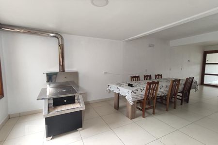 Casa à venda com 160m², 2 quartos e 2 vagas