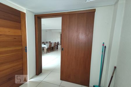 Casa à venda com 160m², 2 quartos e 2 vagas