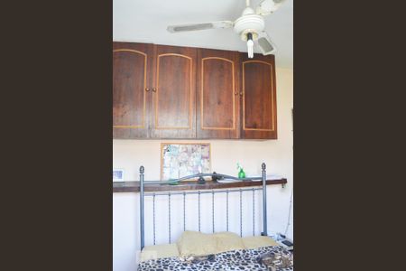 Apartamento para alugar com 72m², 2 quartos e 1 vagaQuarto - Armários