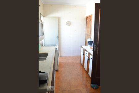 Apartamento para alugar com 72m², 2 quartos e 1 vagaCozinha