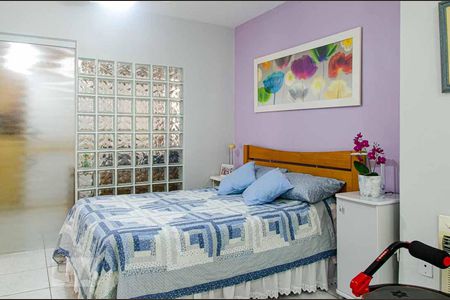 Suite 2 de casa à venda com 4 quartos, 200m² em Cavalhada, Porto Alegre