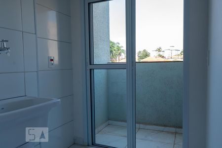 Apartamento para alugar com 50m², 2 quartos e 1 vagaÁrea e Serviço