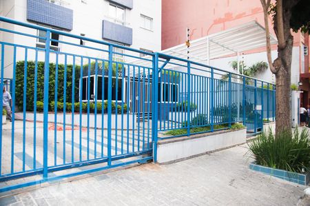 Apartamento para alugar com 28m², 1 quarto e 1 vaga Apartamento para alugar com 28m², 1 quarto e 1 vagaFachada do bloco