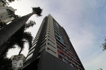 Apartamento para alugar com 58m², 1 quarto e 2 vagasFachada