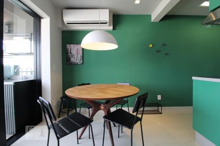 Sala de apartamento para alugar com 1 quarto, 58m² em Campo Belo, São Paulo