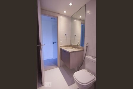 Apartamento para alugar com 4 quartos, 193m² em Barra da Tijuca, Rio de Janeiro