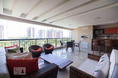 Apartamento para alugar com 4 quartos, 193m² em Barra da Tijuca, Rio de Janeiro