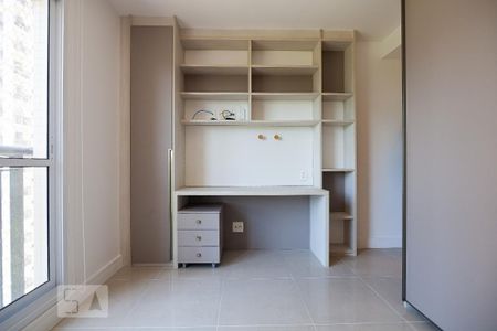 Apartamento para alugar com 4 quartos, 193m² em Barra da Tijuca, Rio de Janeiro