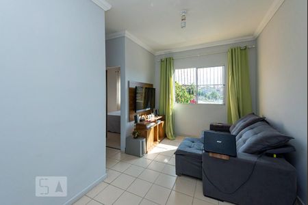 Sala de apartamento para alugar com 2 quartos, 45m² em Heliópolis, Belo Horizonte