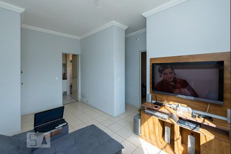 Sala de apartamento para alugar com 2 quartos, 45m² em Heliópolis, Belo Horizonte