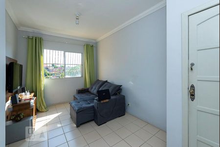 Sala de apartamento para alugar com 2 quartos, 45m² em Heliópolis, Belo Horizonte