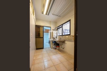 Apartamento à venda com 160m², 3 quartos e 2 vagasLavanderia