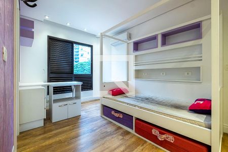 Apartamento à venda com 160m², 3 quartos e 2 vagasSuíte 3