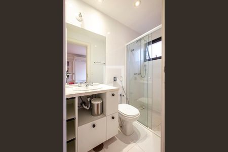 Apartamento à venda com 160m², 3 quartos e 2 vagasSuíte 3 - Banheiro