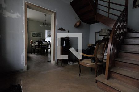 Hall de Entrada de casa à venda com 3 quartos, 210m² em Barra Funda, São Paulo