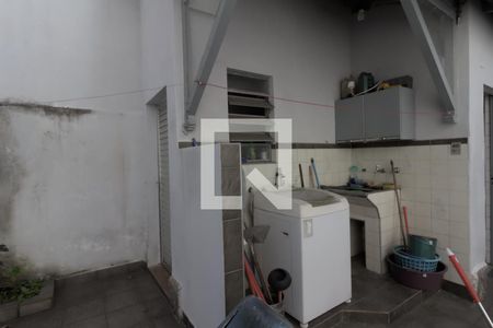 Casa à venda com 210m², 3 quartos e 6 vagasÁrea de Serviço