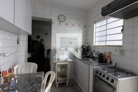 Casa à venda com 210m², 3 quartos e 6 vagasCozinha