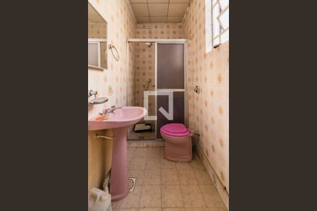 Banheiro de apartamento à venda com 1 quarto, 48m² em Centro Histórico, Porto Alegre