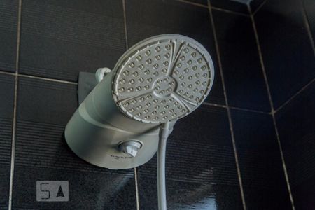 Apartamento para alugar com 114m², 4 quartos e 2 vagasBanheiro social da cobertura - Chuveiro