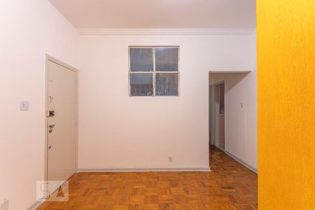 Apartamento para alugar com 79m², 2 quartos e sem vagaSala