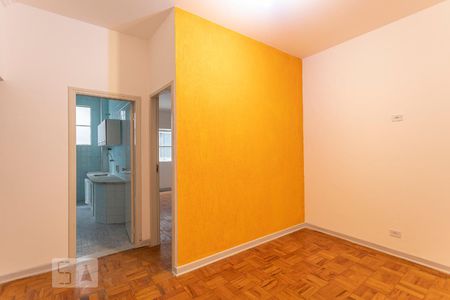 Apartamento para alugar com 79m², 2 quartos e sem vagaSala
